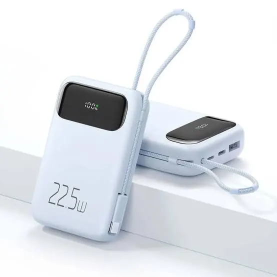 باور بانك Excel سعة 10000mAh مع وايرات مدمجة وشحن سريع PD